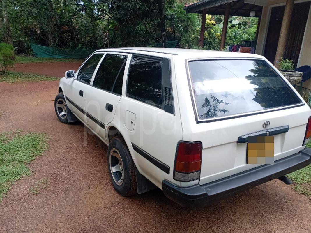 Toyota Corona 1992 - பயன்படுத்தப்பட்டது கார் sale in Sri Lanka - patpat.lk
