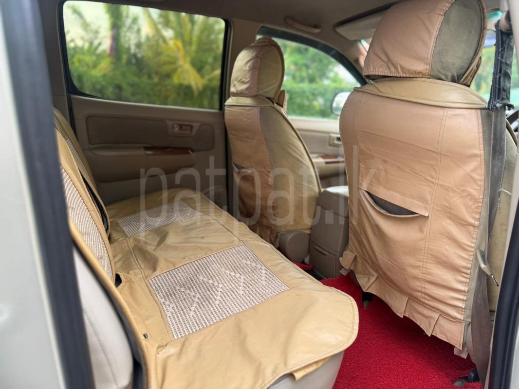 Toyota Hilux champ 2011 - Used Pick-up  sale in Sri Lanka - patpat.lk