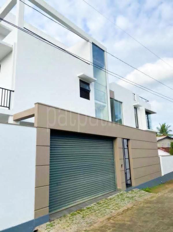 House for Sale in Hokandara