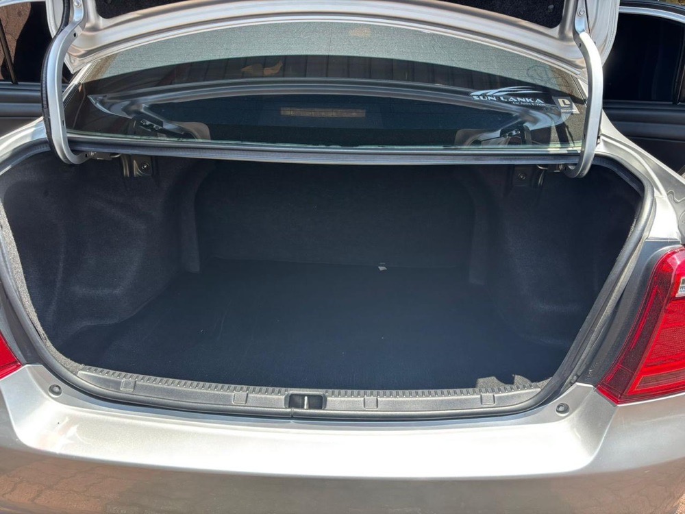 Toyota Axio 2017 - Used Car sale in Sri Lanka - patpat.lk