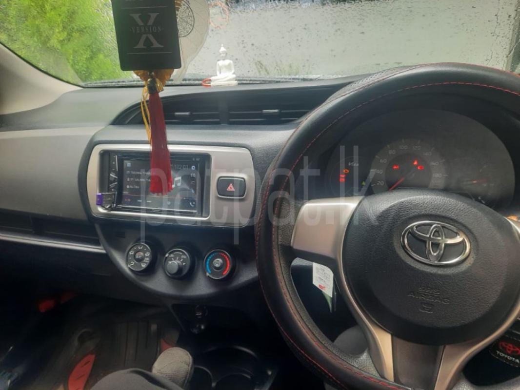 Toyota Vitz 2015 - Used Car sale in Sri Lanka - patpat.lk