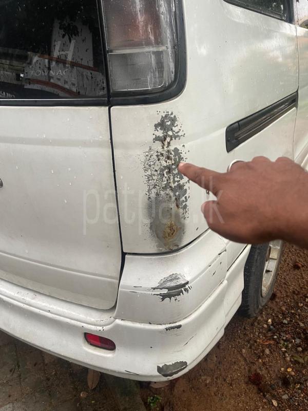 Toyota Noah 1999 - பயன்படுத்தப்பட்டது வேன் sale in Sri Lanka - patpat.lk