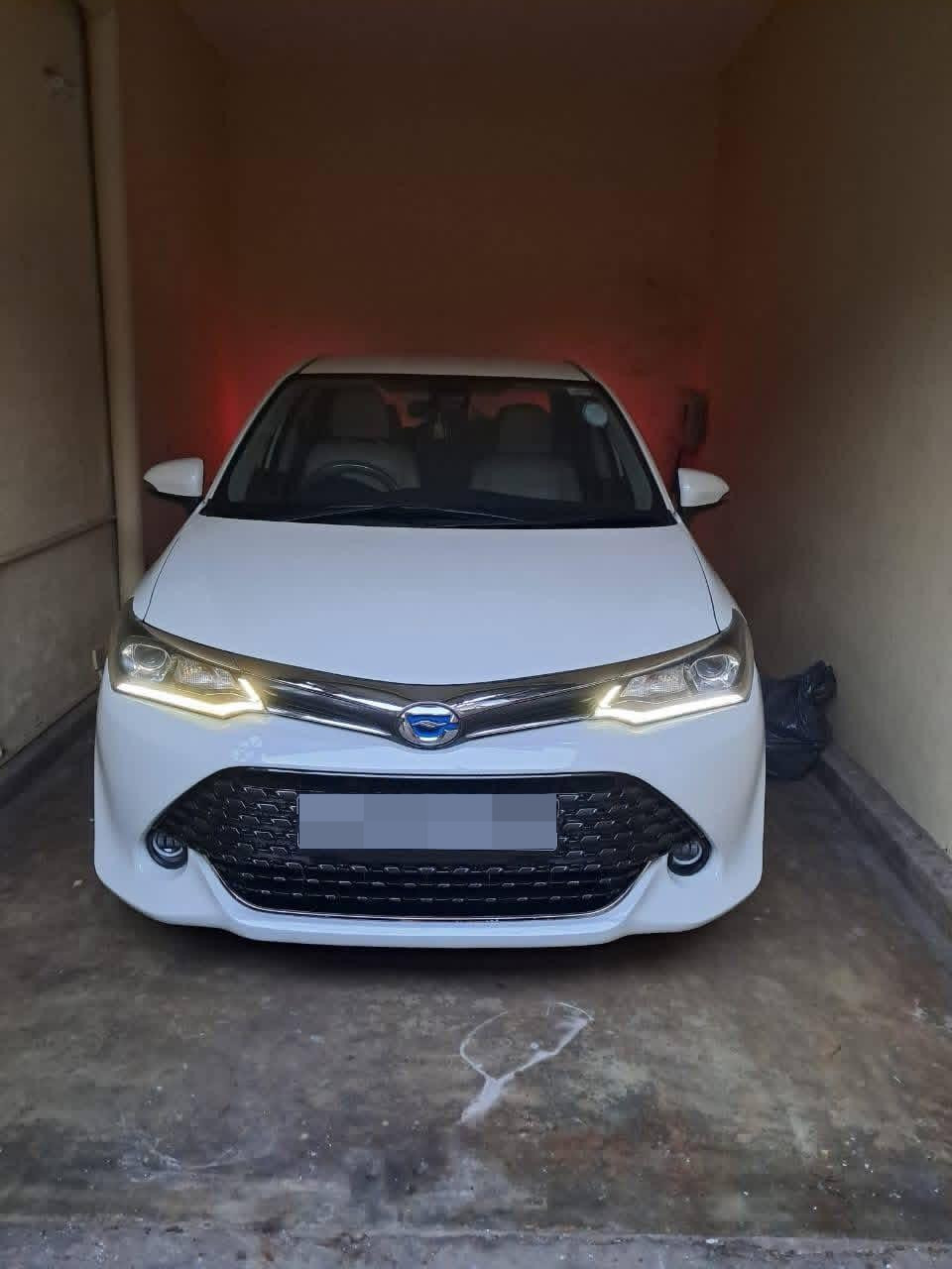 Toyota Axio 2016 - பயன்படுத்தப்பட்டது கார் sale in Sri Lanka - patpat.lk