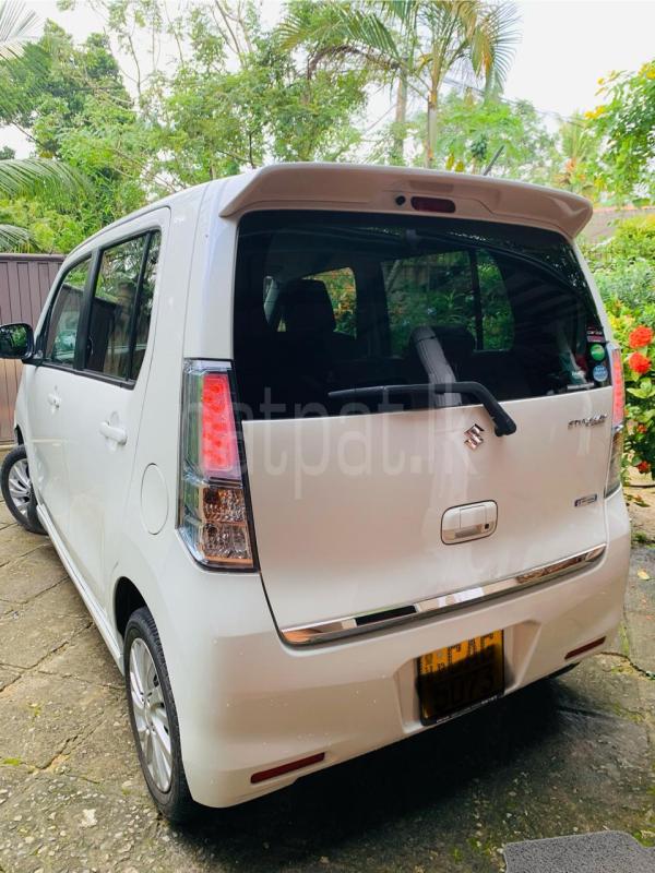 Advertisement image 6