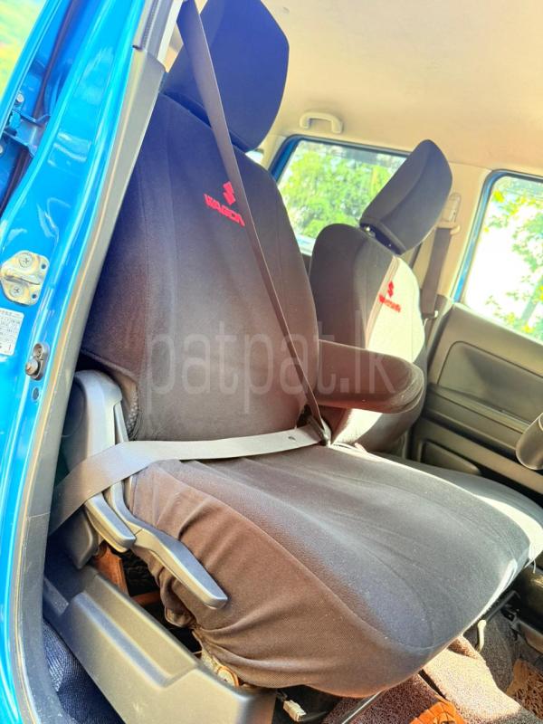 Advertisement image 6