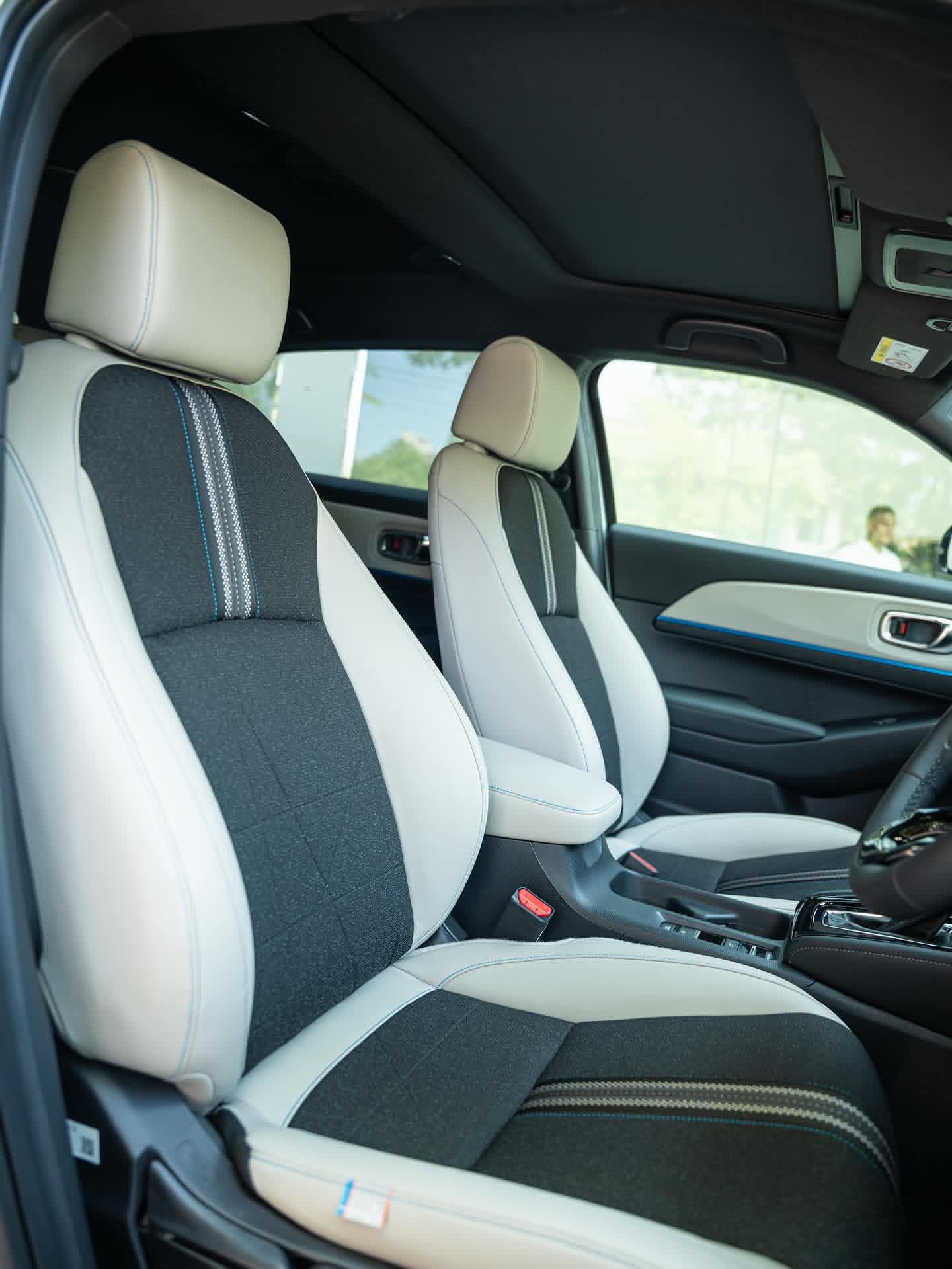 Honda Vezel 2025 - අලුත් SUV රථය sale in Sri Lanka - patpat.lk