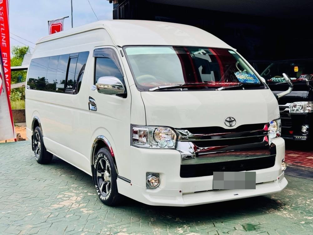 Toyota Hiace 2007 - Used Van sale in Sri Lanka - patpat.lk