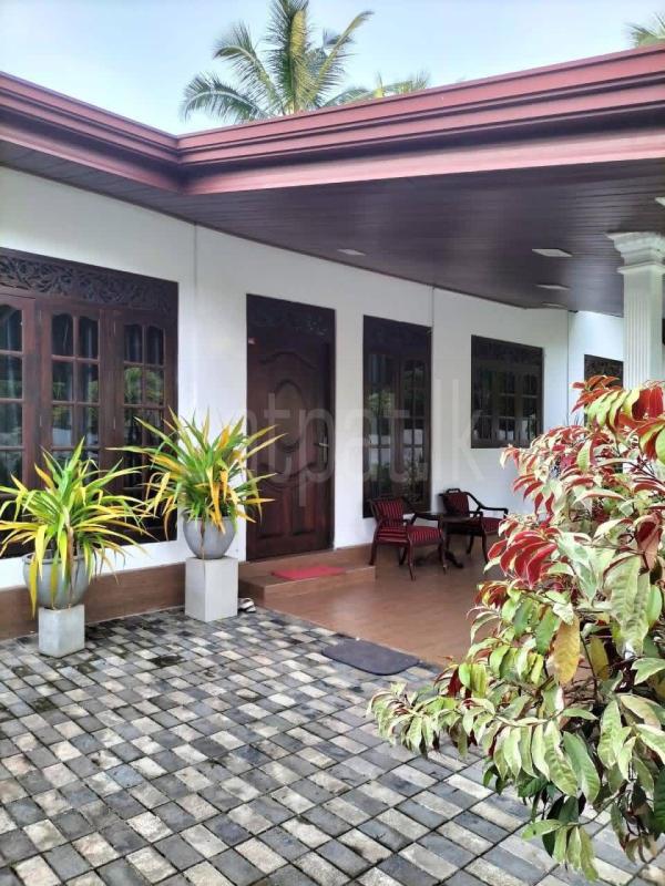 House for Sale in Ganemulla