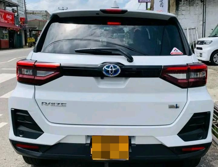Toyota Raize 2023 - பயன்படுத்தப்பட்டது SUV sale in Sri Lanka - patpat.lk