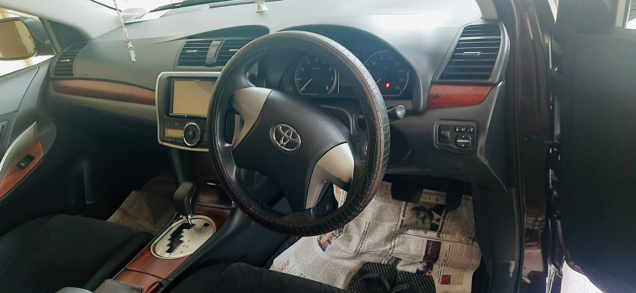 Toyota Premio 2011 - பயன்படுத்தப்பட்டது கார் sale in Sri Lanka - patpat.lk