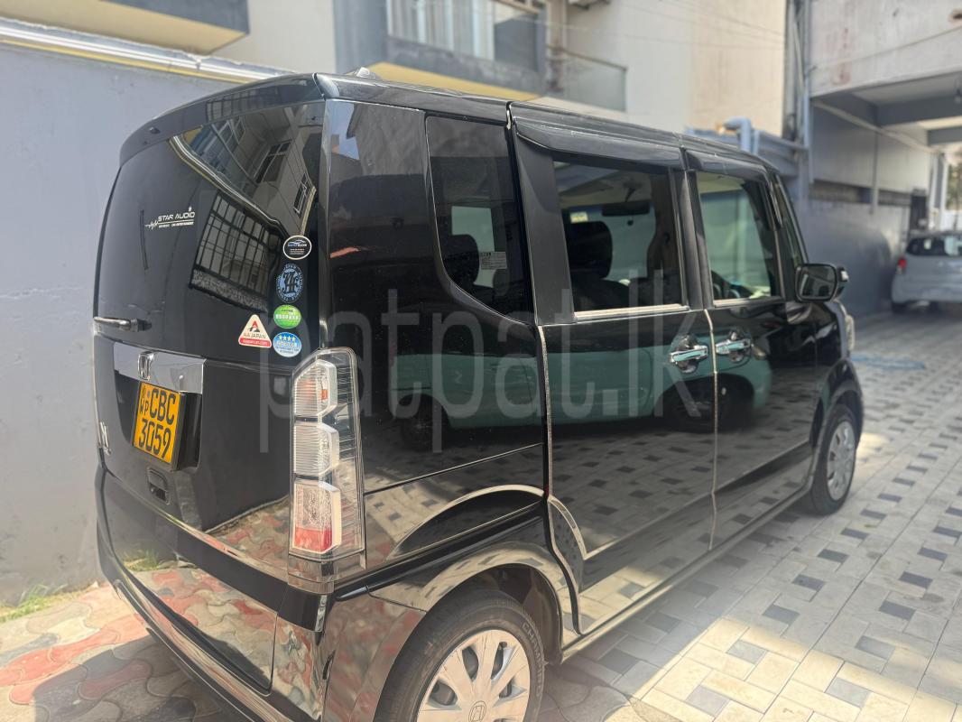 Advertisement image 3