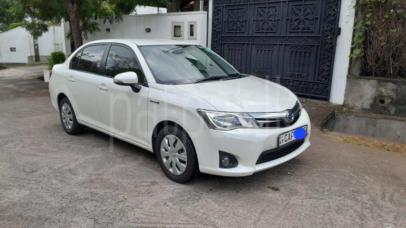 Toyota Axio 2015 - භාවිතා කරන ලද කාර් sale in Sri Lanka - patpat.lk
