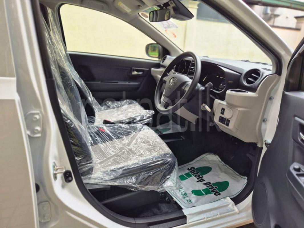 Advertisement image 3