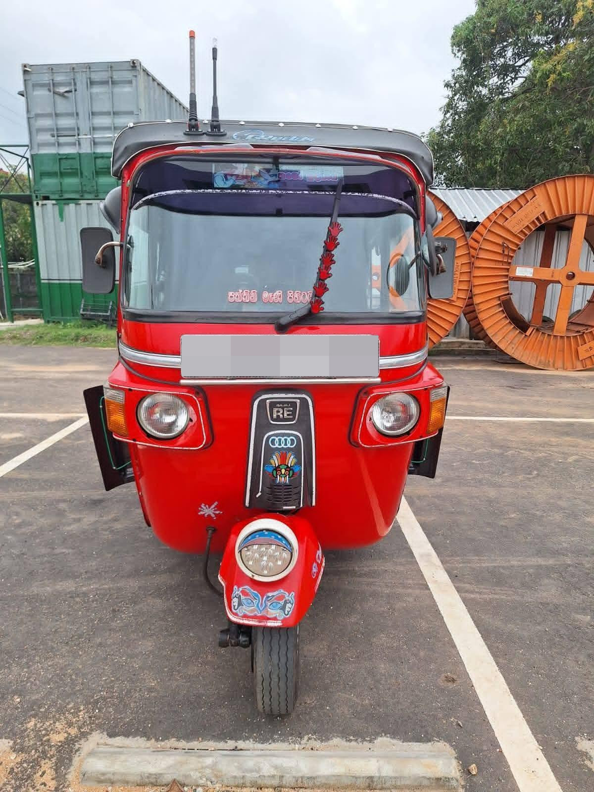 Bajaj 4 stroke 2013 - Used Three wheeler sale in Sri Lanka - patpat.lk