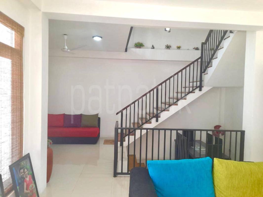 House for Sale in Athurugiriya