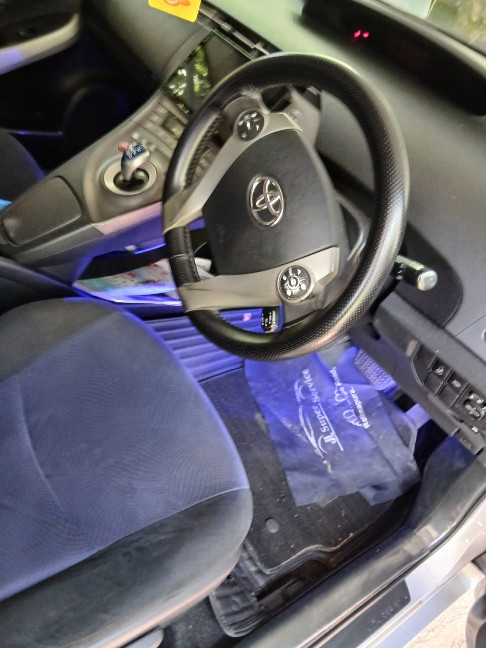 Toyota Prius 2013 - Used Car sale in Sri Lanka - patpat.lk