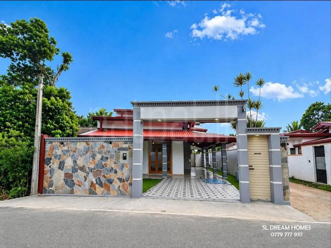 House for Sale in Padukka ads-image-1