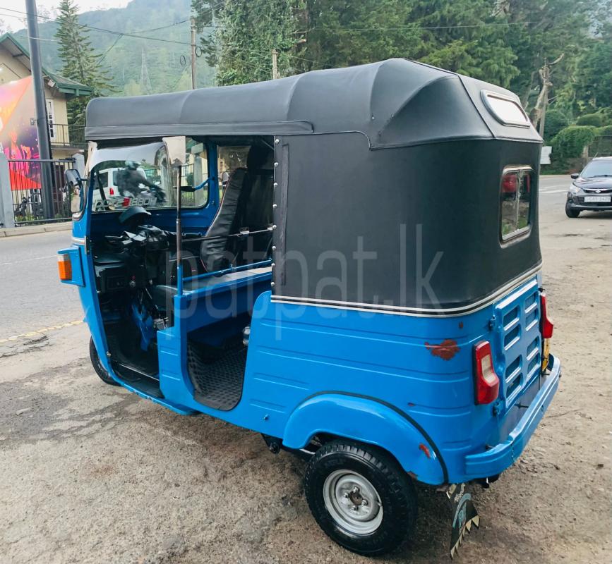 Bajaj Three Wheel 2012 - Used Three wheeler sale in Sri Lanka - patpat.lk
