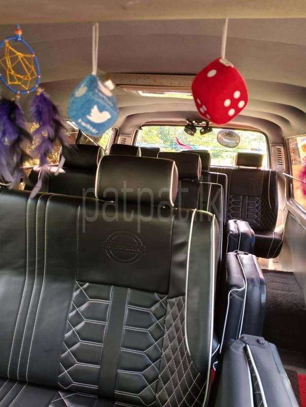 Toyota Hiace 1996 - பயன்படுத்தப்பட்டது வேன் sale in Sri Lanka - patpat.lk