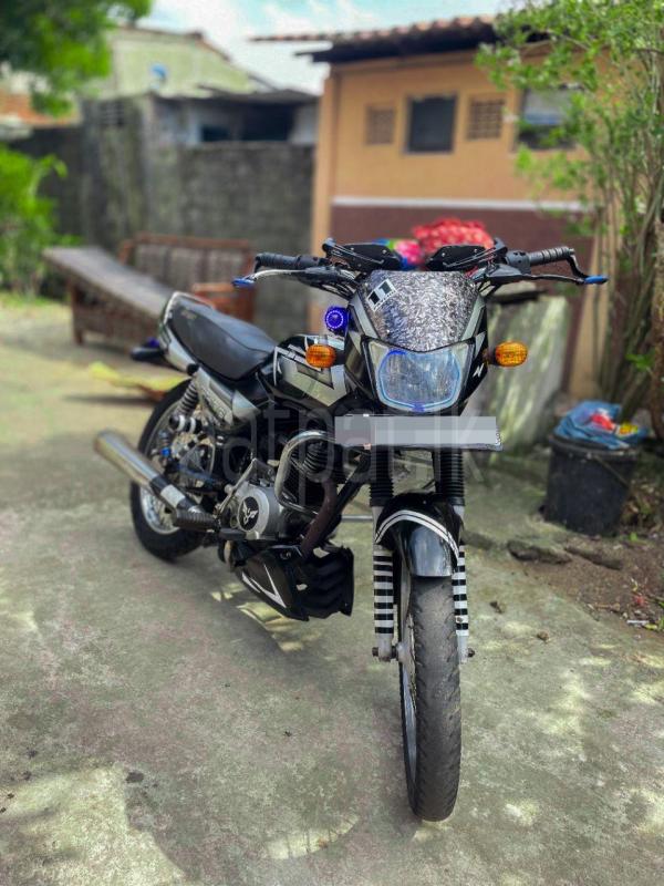 Advertisement image 1