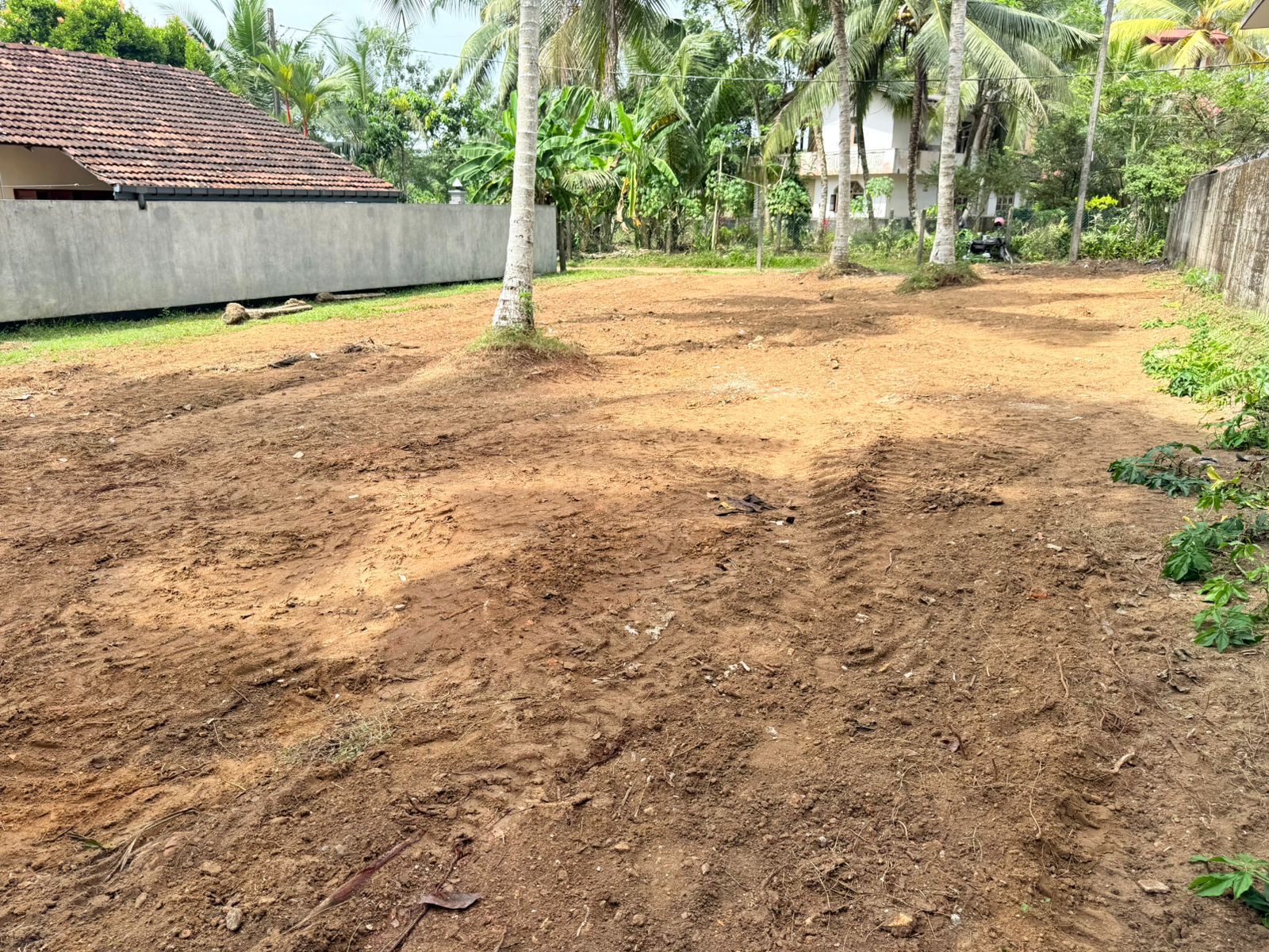 Residential Land for Sale in Bandaragama ads-image-1