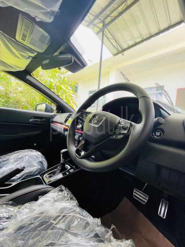 Advertisement image 4