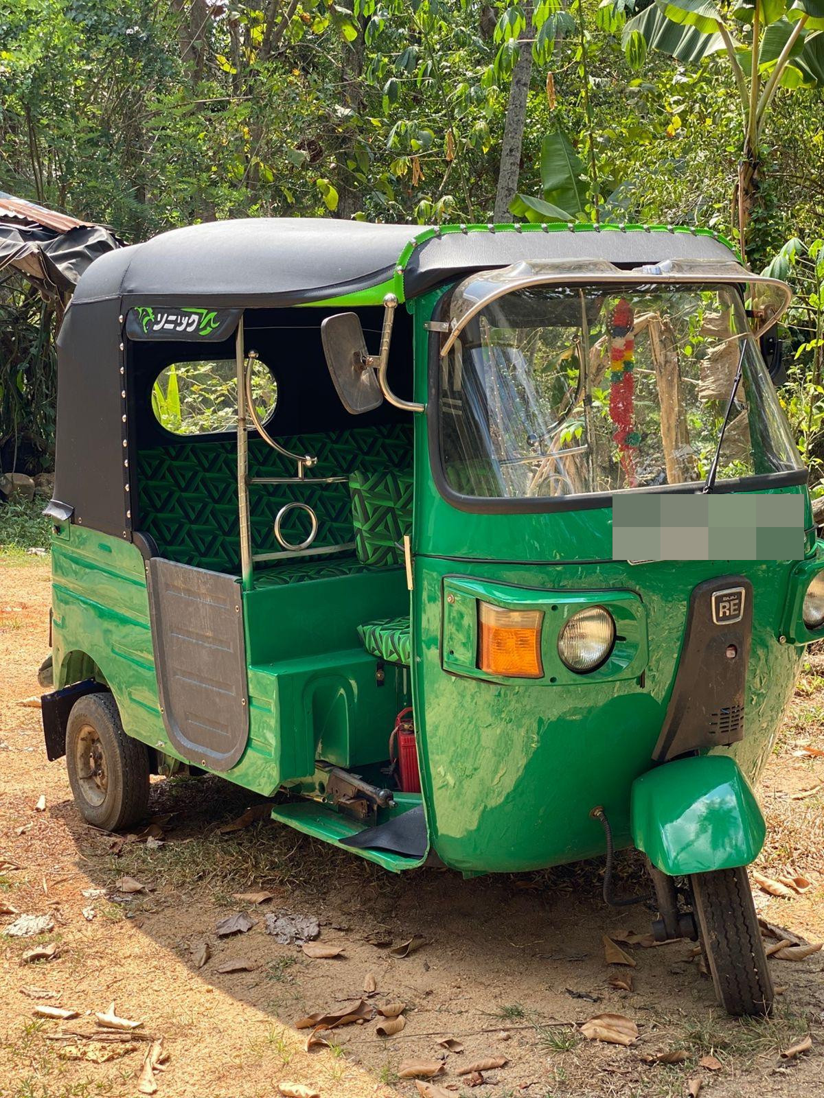 Bajaj Three Wheel 2011 - Used Three wheeler sale in Sri Lanka - patpat.lk
