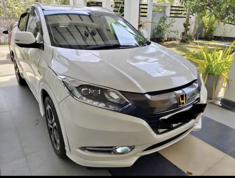 Honda Vezel 2014 - Used SUV sale in Sri Lanka - patpat.lk