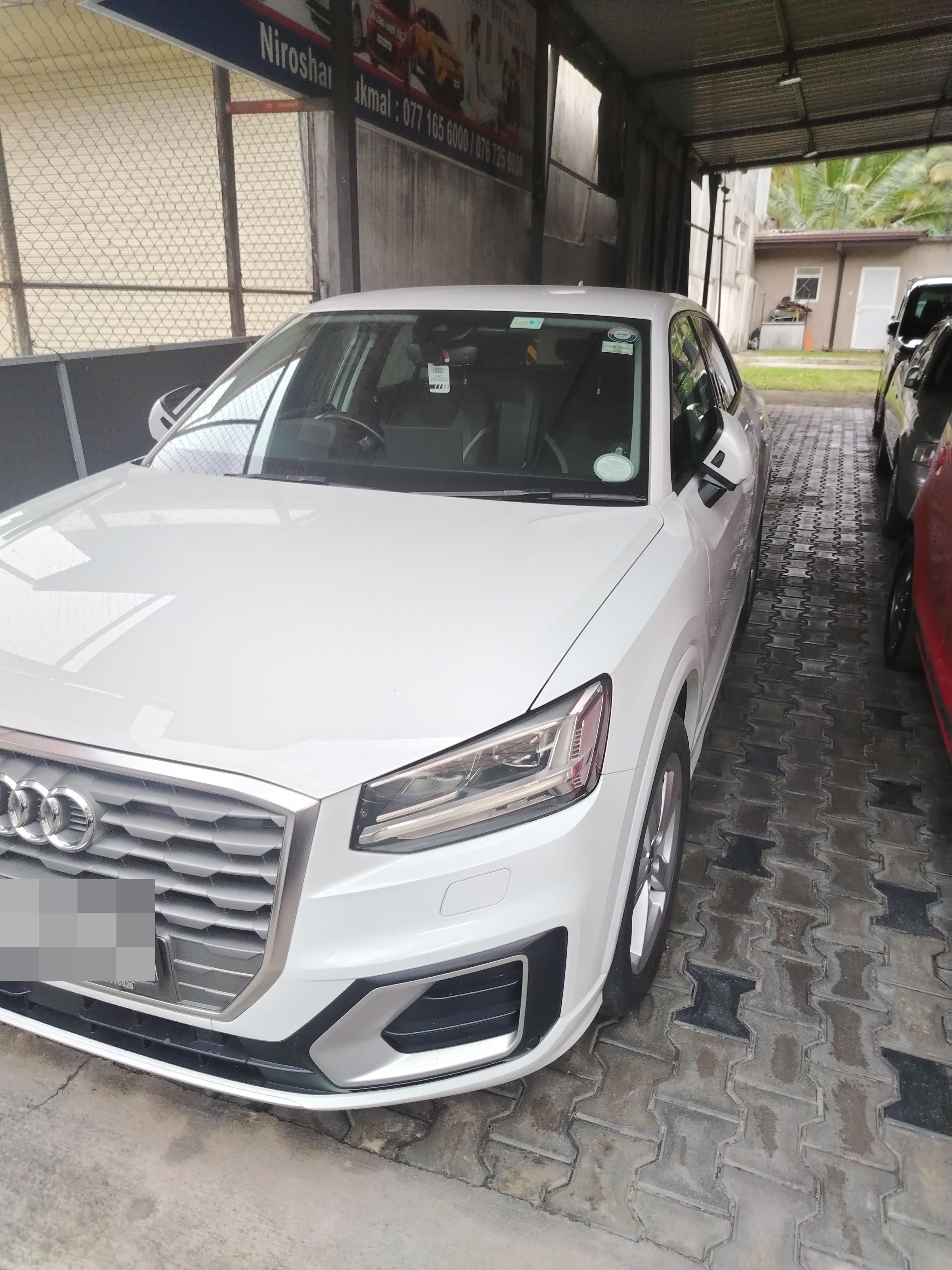 Audi Q2 2018 - பயன்படுத்தப்பட்டது SUV sale in Sri Lanka - patpat.lk