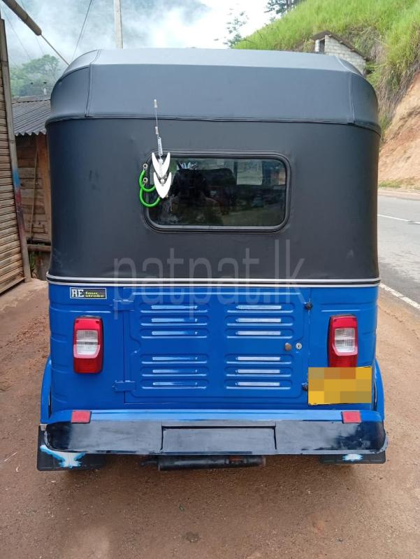 Bajaj 4 stroke 2009 - பயன்படுத்தப்பட்டது முச்சக்கர வண்டி sale in Sri Lanka - patpat.lk