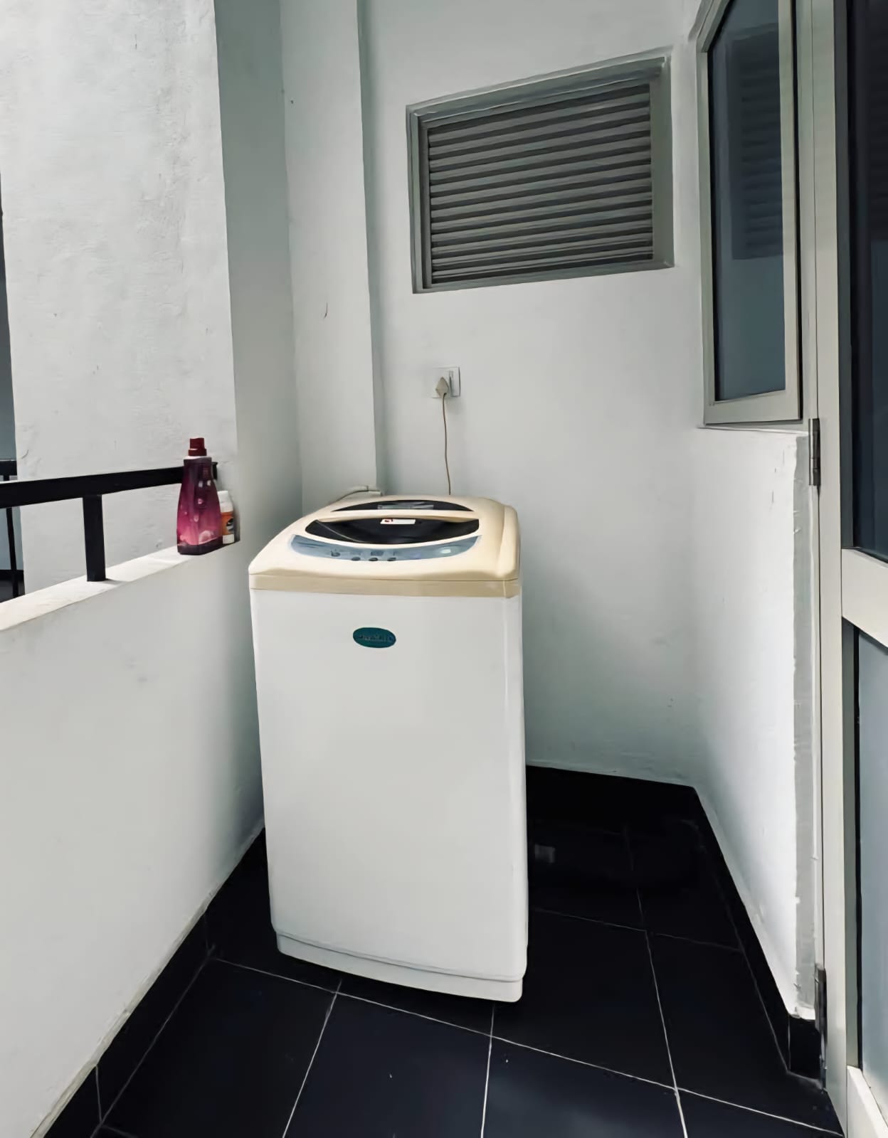 Furnished Apartment for Sale in Athurugiriya