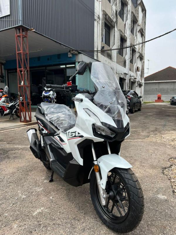 Advertisement image 6