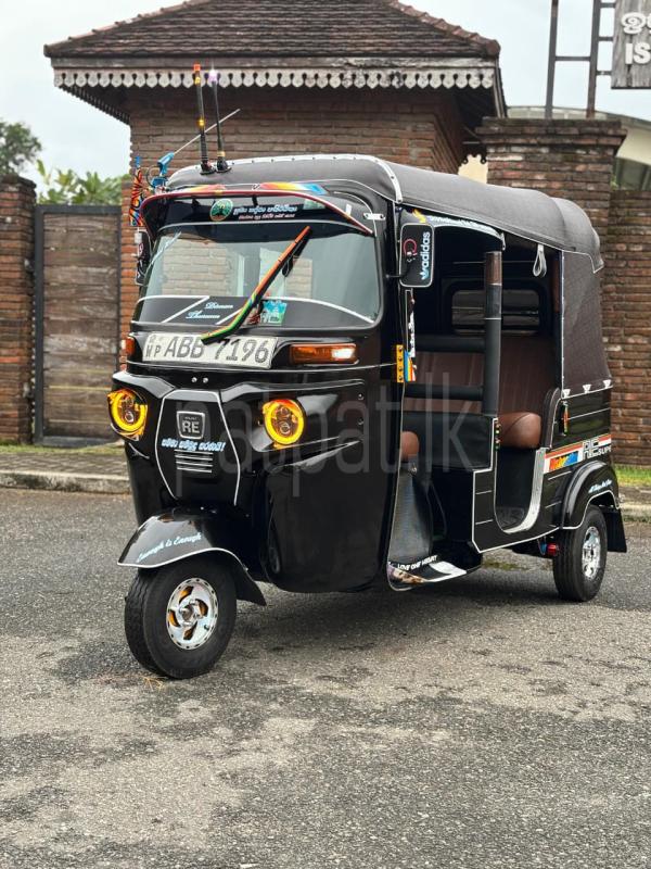 Bajaj Three Wheel 2015 - Used Three wheeler sale in Sri Lanka - patpat.lk