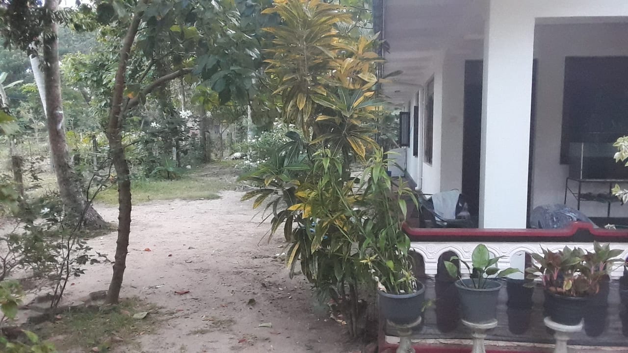 House for Sale in Wennappuwa