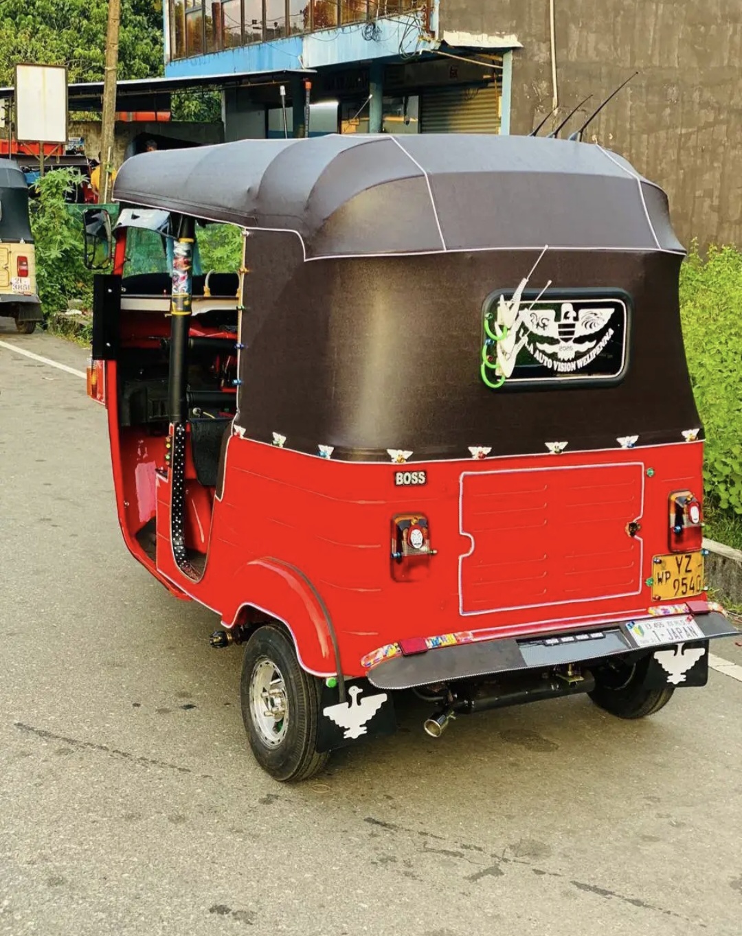 Bajaj Three Wheel 2012 - භාවිතා කරන ලද ත්‍රිරෝද රථය sale in Sri Lanka - patpat.lk