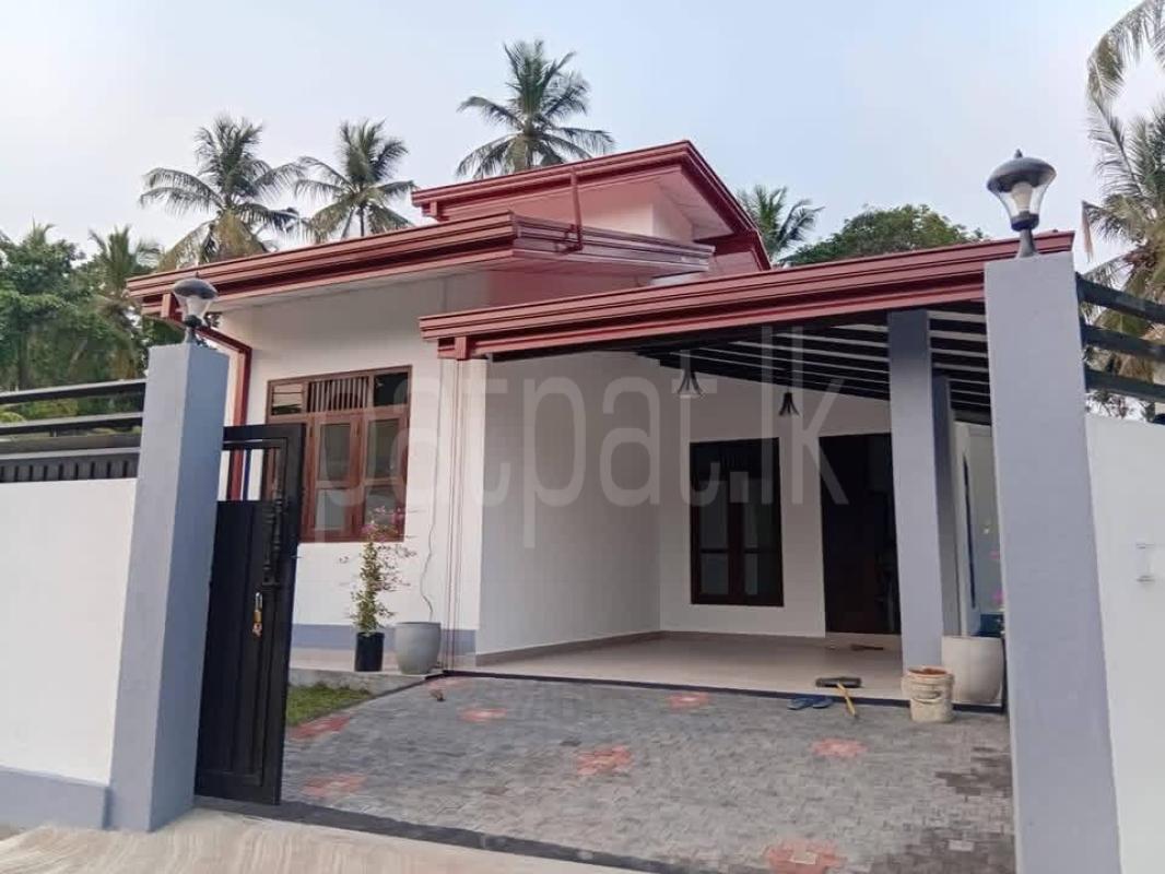 House for Sale in Naranwala