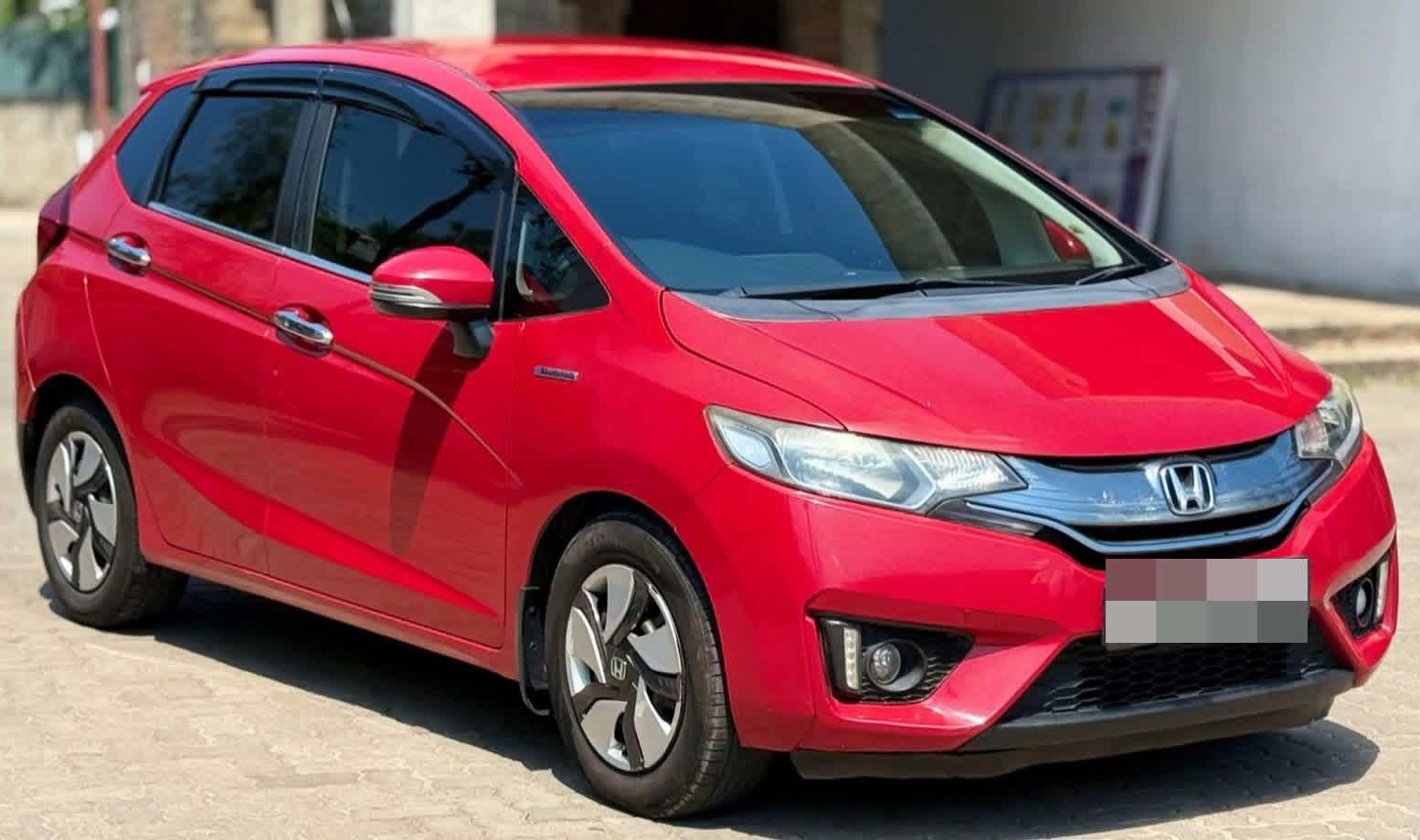 Honda Fit 2014 - භාවිතා කරන ලද කාර් sale in Sri Lanka - patpat.lk