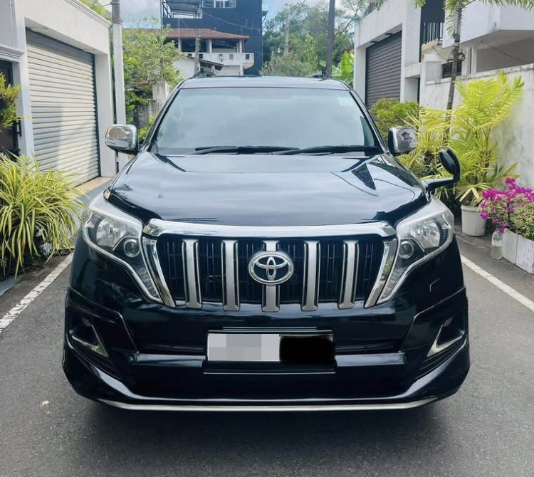 Toyota Land Cruiser Prado 2011 ads-image-1