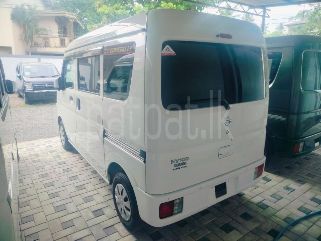 Advertisement image 4