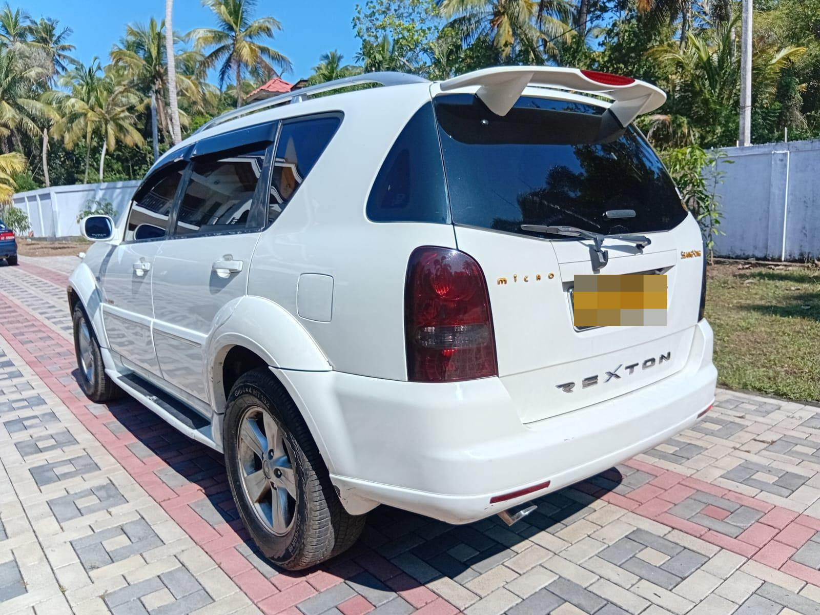 Micro Rexton 2009 - Used SUV sale in Sri Lanka - patpat.lk