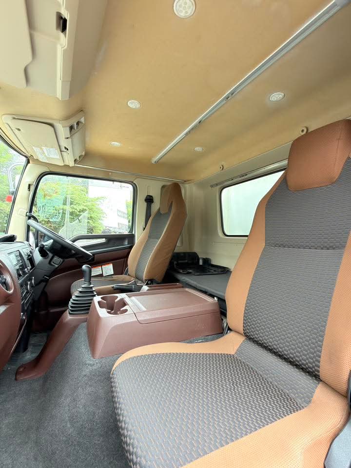 Hino Range 2019 - Used Truck sale in Sri Lanka - patpat.lk