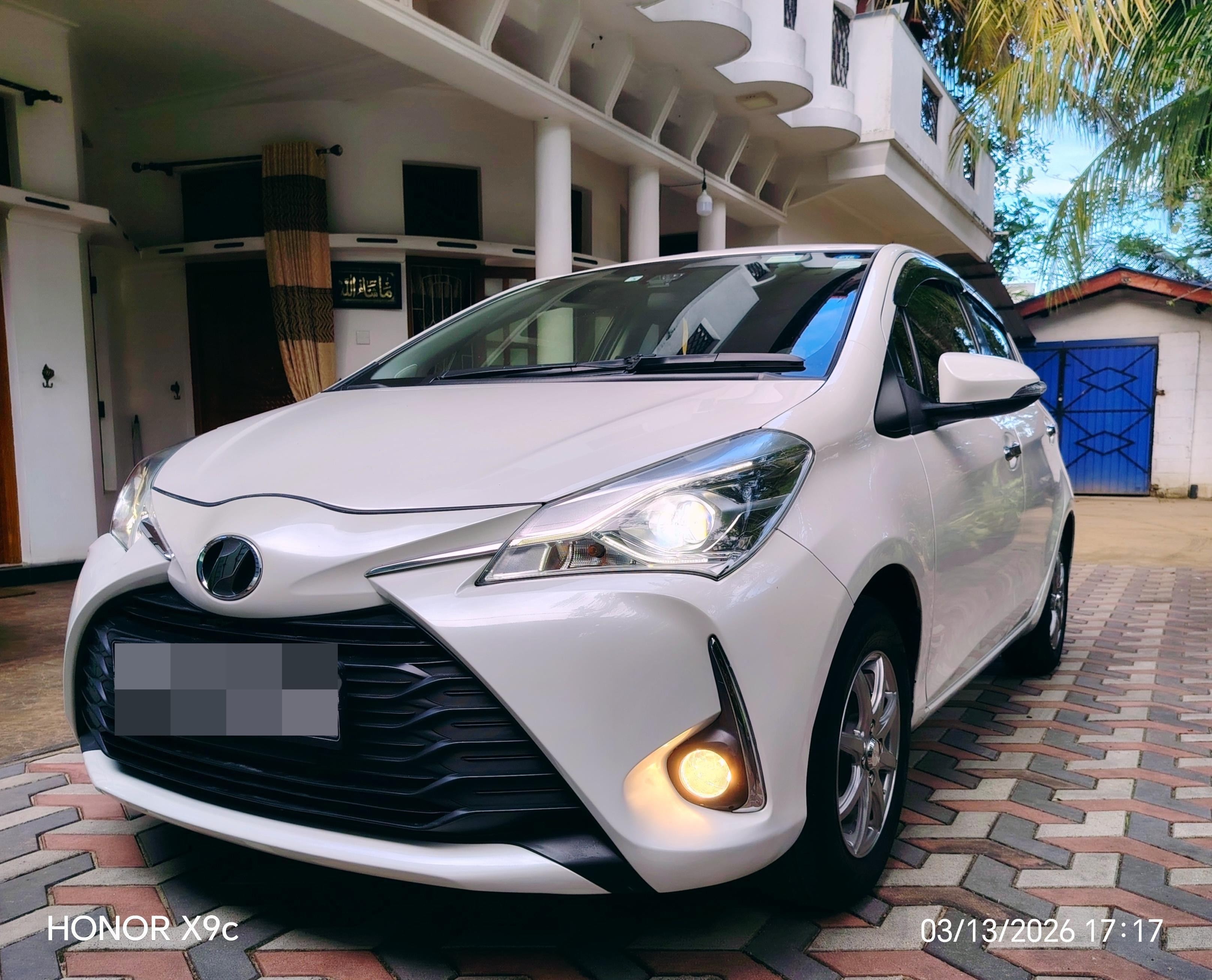 Toyota Vitz 2018