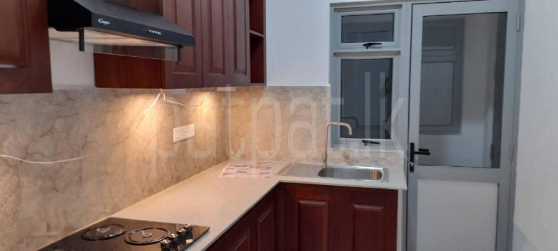 Unfurnished Apartment for Rent in Kahathuduwa