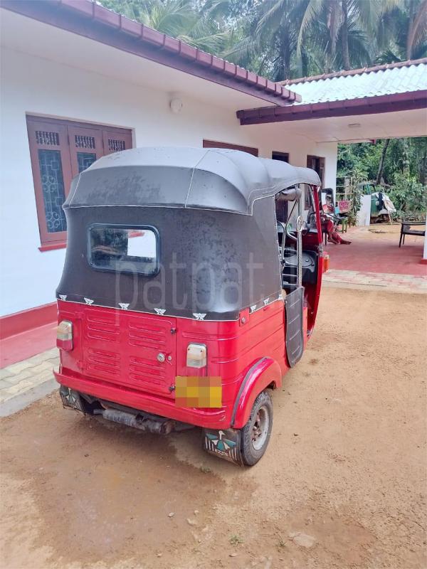 Bajaj Three Wheel 2012 - பயன்படுத்தப்பட்டது முச்சக்கர வண்டி sale in Sri Lanka - patpat.lk