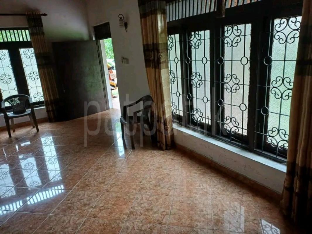 House for Sale in Padukka ads-image-1