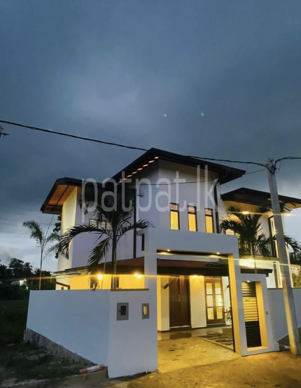 House for Sale in Meegoda