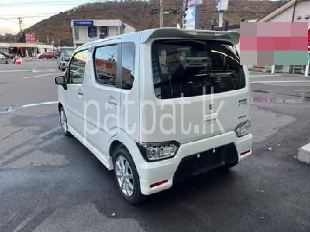 Advertisement image 6