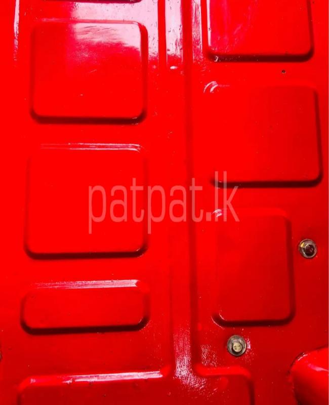 Advertisement image 1