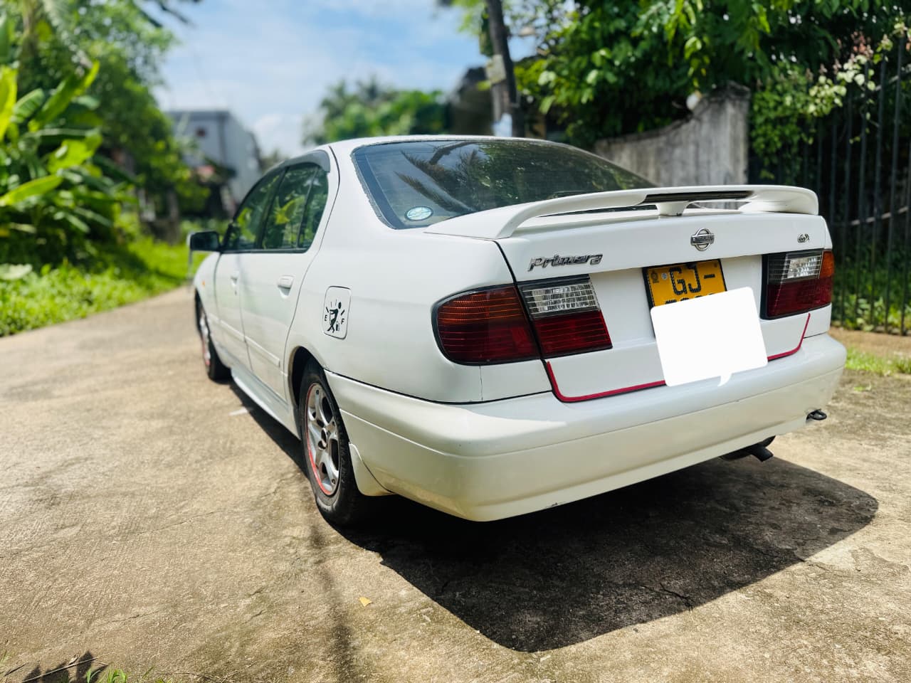 Nissan Primera 1995 - பயன்படுத்தப்பட்டது கார் sale in Sri Lanka - patpat.lk