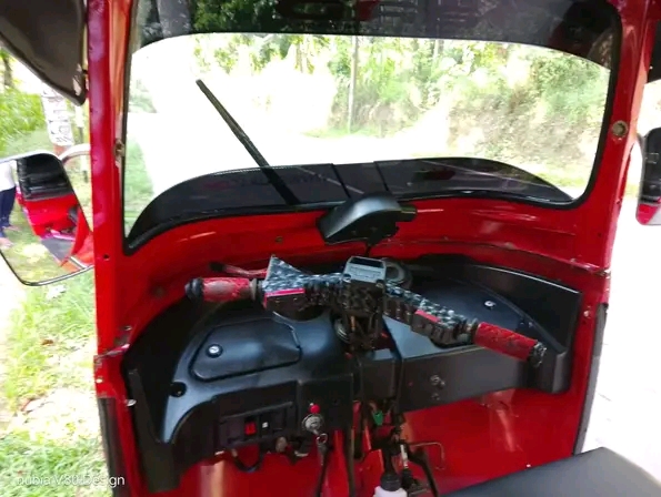 Bajaj Three Wheel 2013 - Used Three wheeler sale in Sri Lanka - patpat.lk